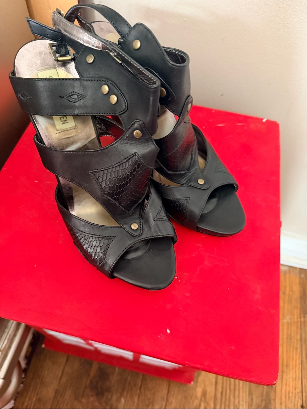 Steve Madden Black Cutout Strappy Heels